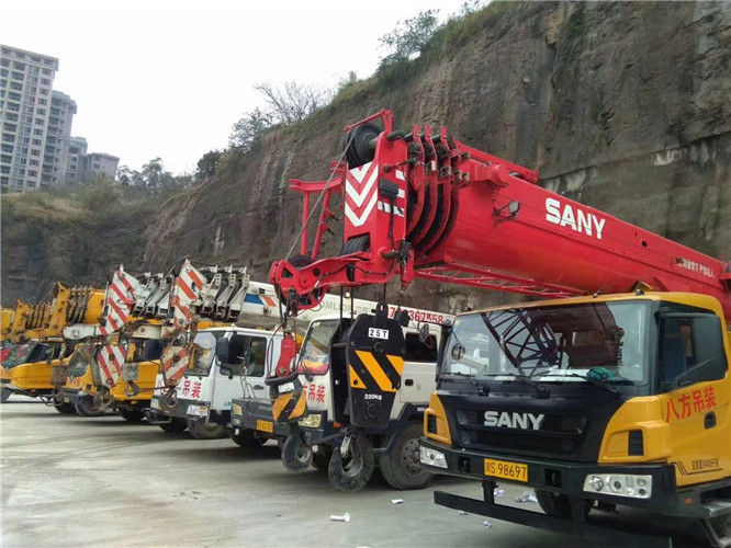 瑞金市吊车出租按什么计费？台班费、单次费、里程费怎么算？