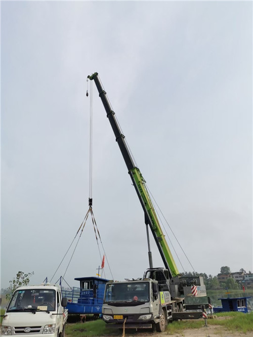 瑞金市桥梁建设吊装案例